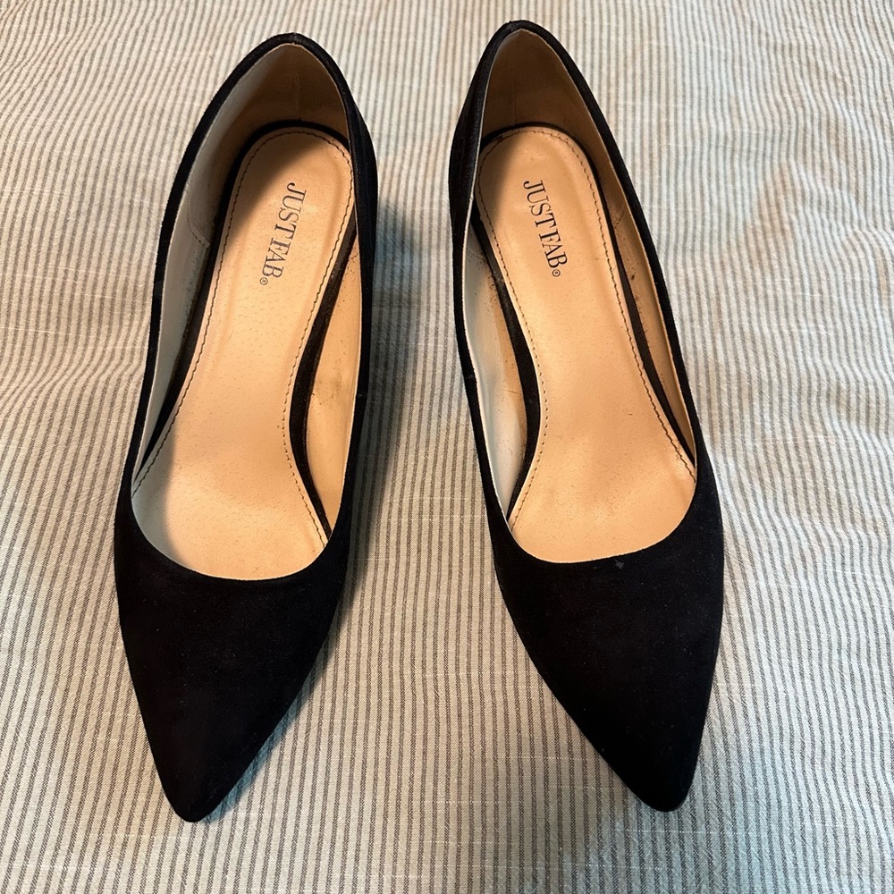 Just Fab Black Pointy High Heels